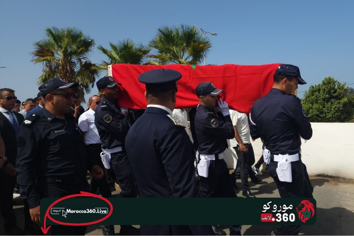 الحسيمة تودّع شرطياً توفي متأثراً بإصابته بأعيرة نارية أثناء أداء مهامه في موكب جنائزي مهيب
